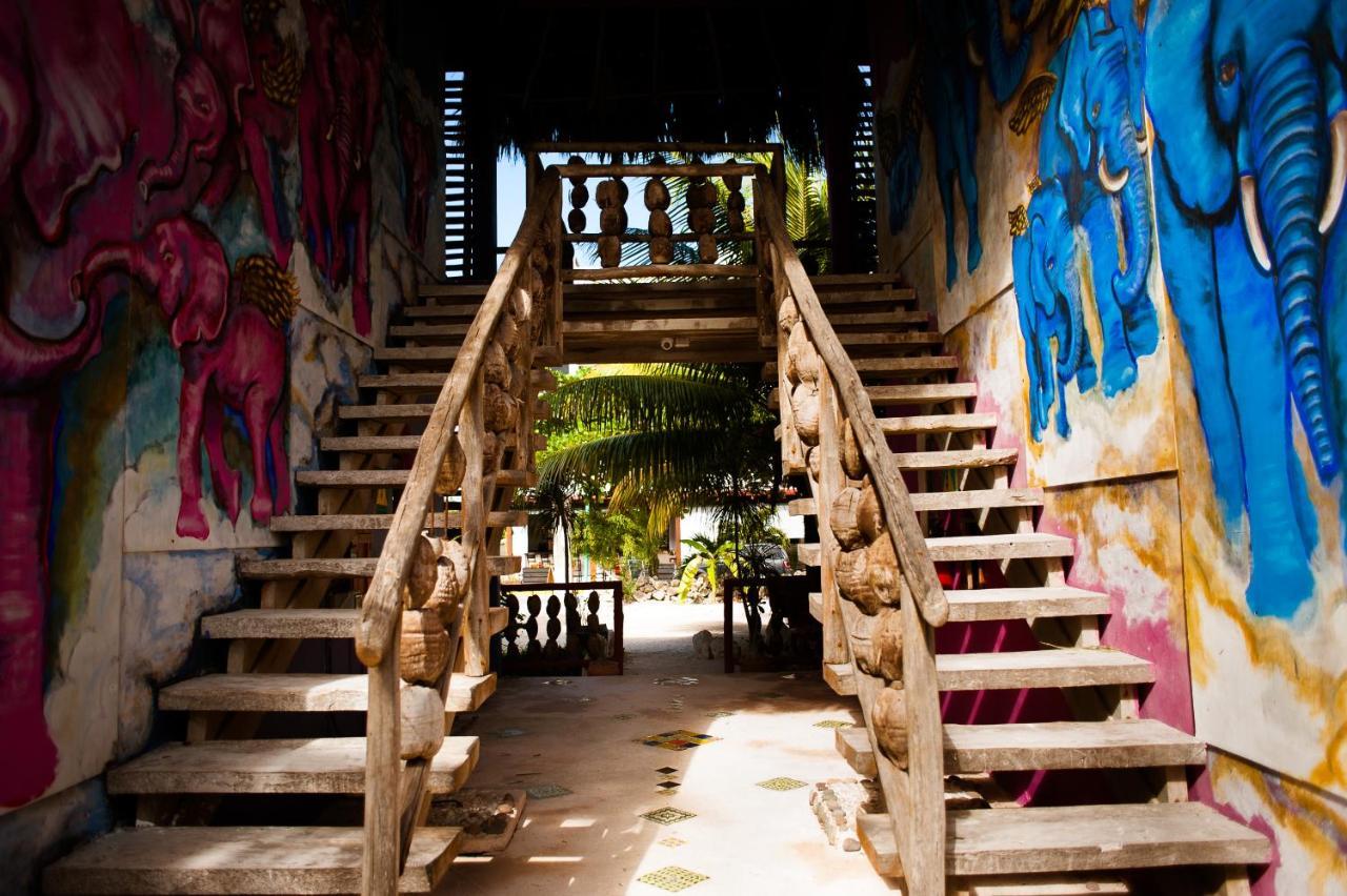Nacional Beach Club & Bungalows Mahahual Luaran gambar